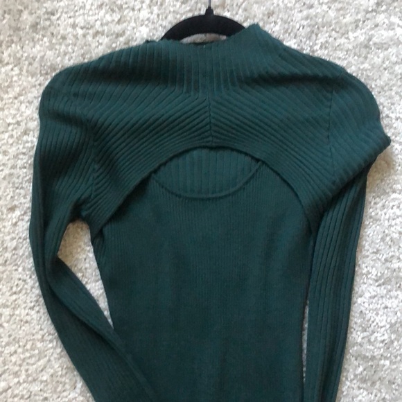 Forster green long sleeve dress with cut out - Picture 2 of 3